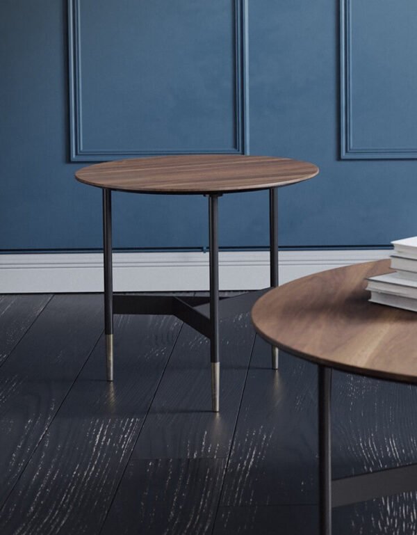 the combo coffee table, with a steel body. Available in various surface materials.